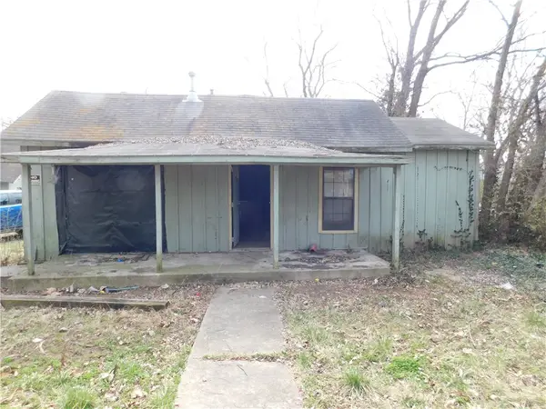 163 Wheeler Street, West Fork, AR 72774