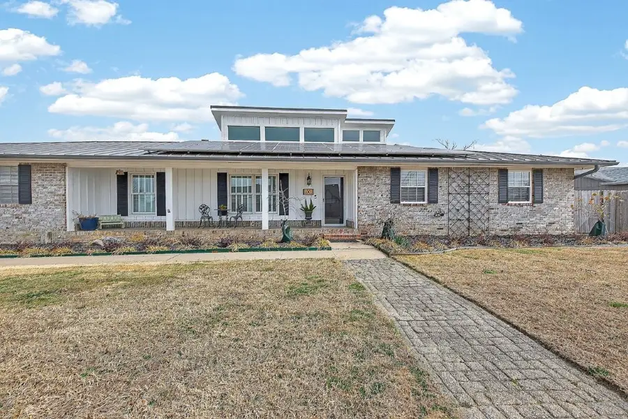 1001 S 19th Street, Rogers, AR 72758 - #2