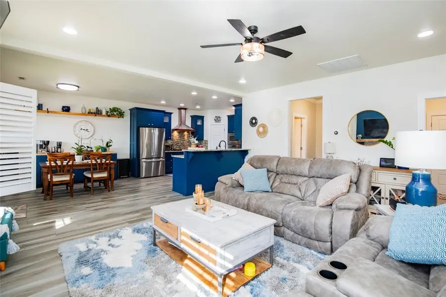 805 Hampstead Heath, Cave Springs, AR 72718 - #3