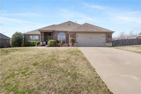 216 Ford Street, Lowell, AR 72745