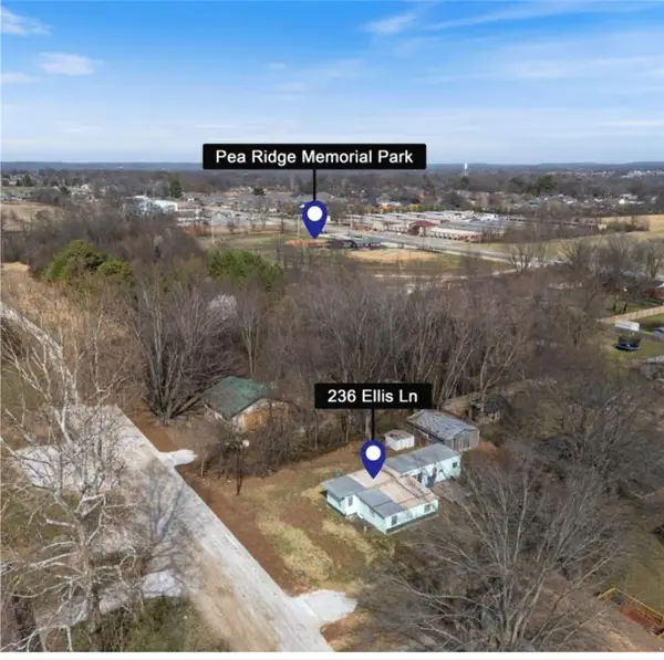 236 Ellis Lane, Pea Ridge, AR 72751