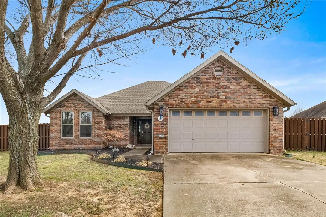 1361 Arkansas Lane, Prairie Grove, AR 72753 - #1