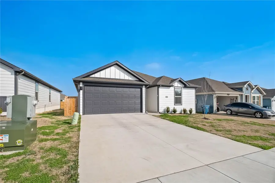 304 NW Bellflower Street, Highfill, AR 72734 - #3