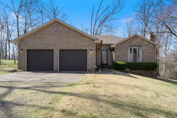 11639 Oak Hills Drive, Bentonville, AR 72712