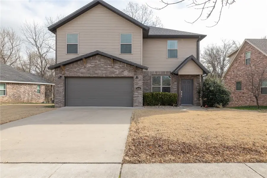 1446 Highbush Avenue, Fayetteville, AR 72701 - #3