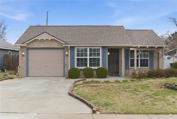 1419 Arkansas Street, Rogers, AR 72756