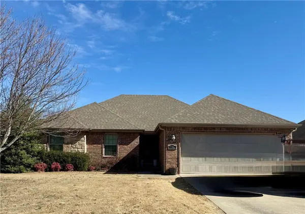 1209 SW Eventide Street, Bentonville, AR 72712