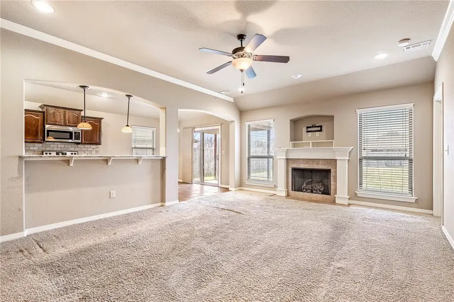 3037 N Azure Avenue, Fayetteville, AR 72704 - #3