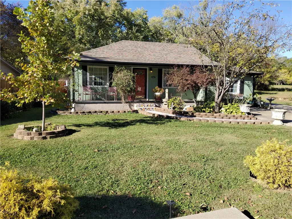 2668 Huntsville Road, Fayetteville, AR 72701 - #1