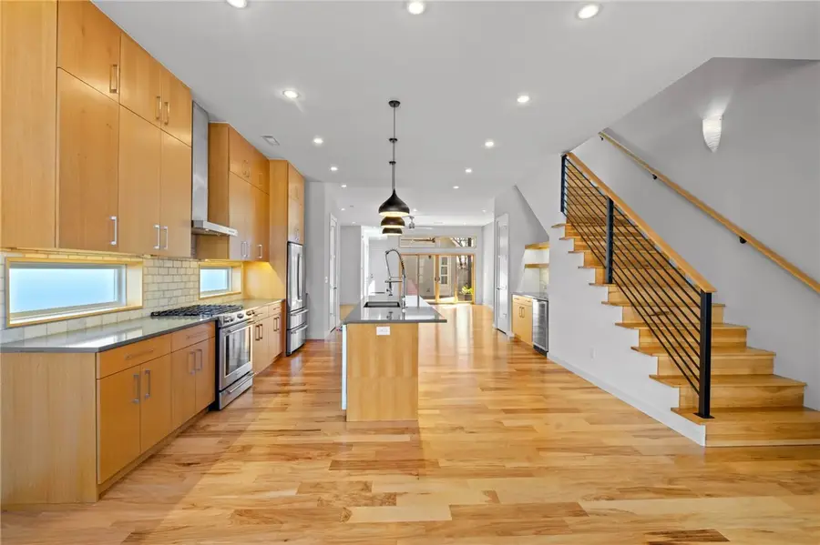 218 SE 7th Street, Bentonville, AR 72712 - #2