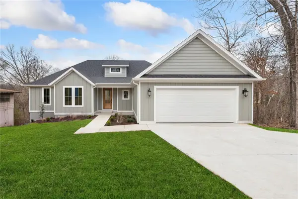 6 Abbey Lane, Bella Vista, AR 72715