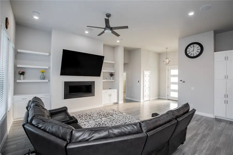 1010 Huntleigh Drive, Bentonville, AR 72713 - #3