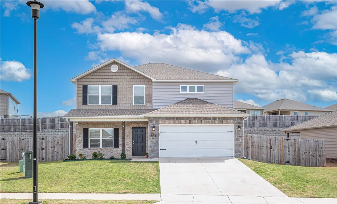 541 Woodcreek Loop, Lowell, AR 72745 - #1