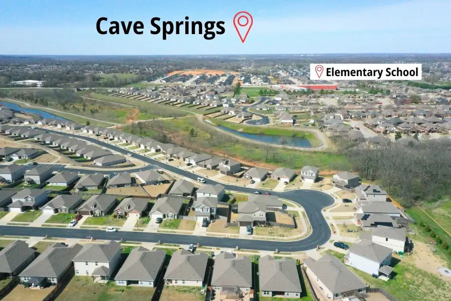 541 Woodcreek Loop, Lowell, AR 72745 - #3