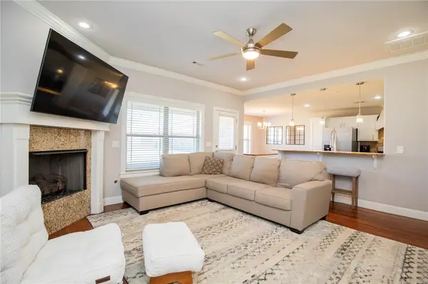 1109 Cunningham Avenue, Rogers, AR 72758