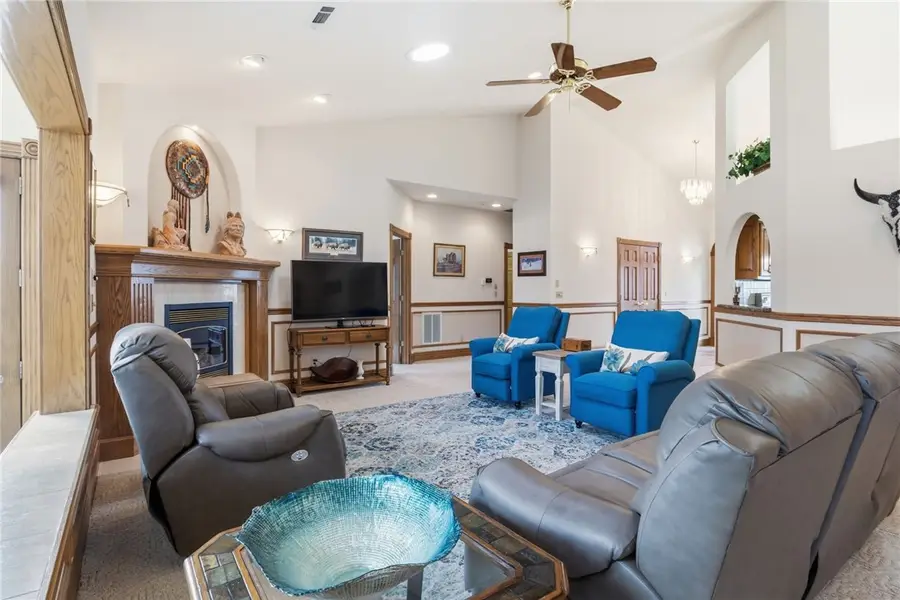 20 Cullen Hills Drive, Bella Vista, AR 72715 - #3