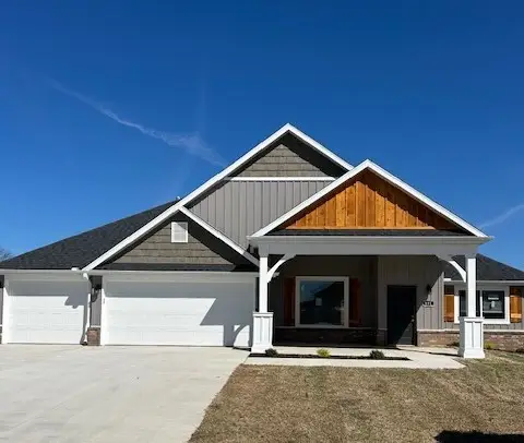 651 Blunt Avenue, Prairie Grove, AR 72753 - #1