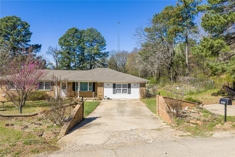 1611 Fairfax Street, Alma, AR 72921 - #2