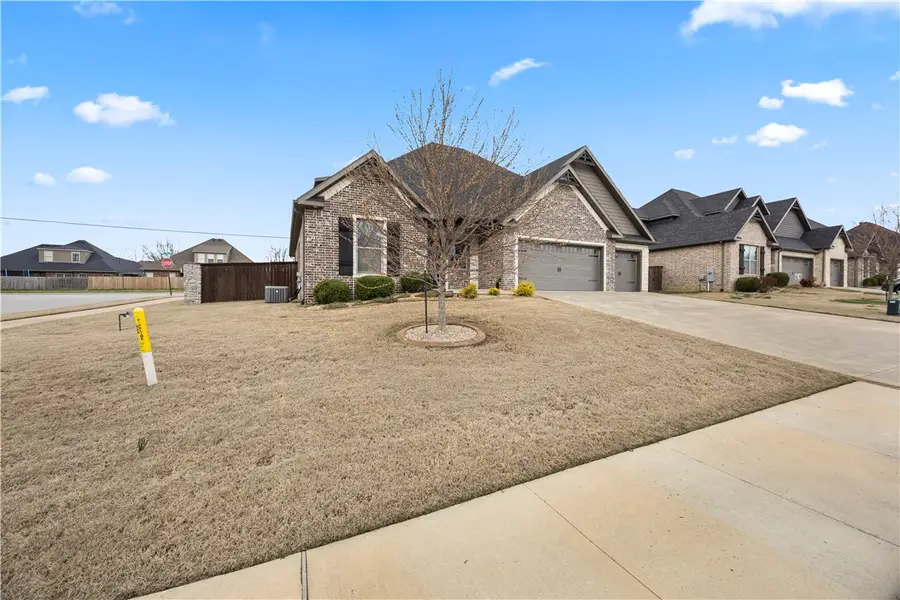 502 SW Ramsey Lane, Bentonville, AR 72712 - #2