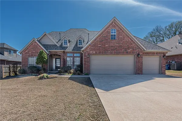 4705 SW Merlin Street, Bentonville, AR 72713