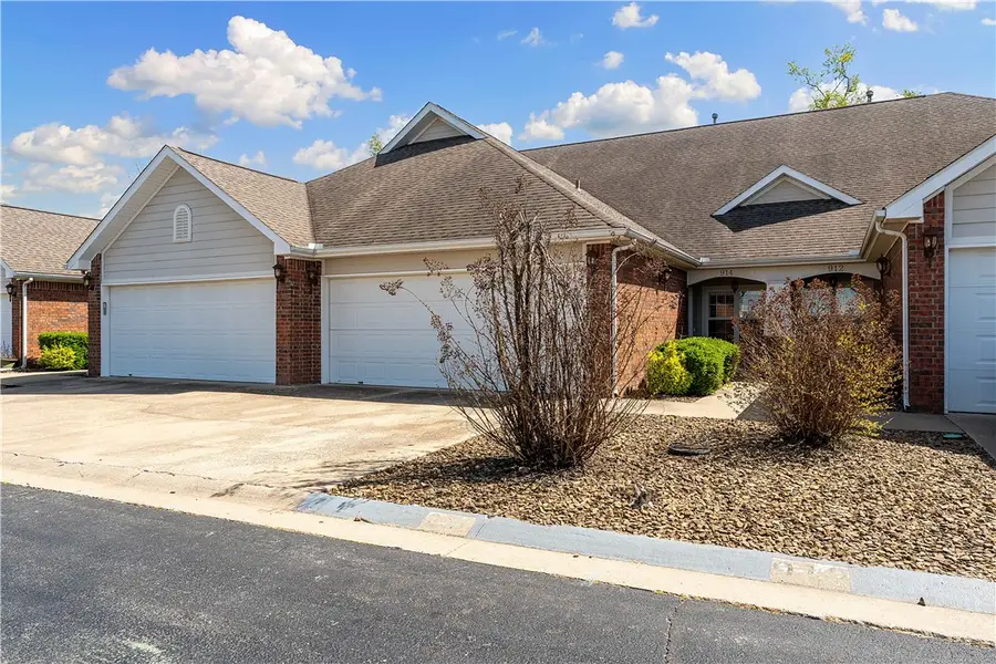 914 S Dixson Street, Rogers, AR 72758 - #2