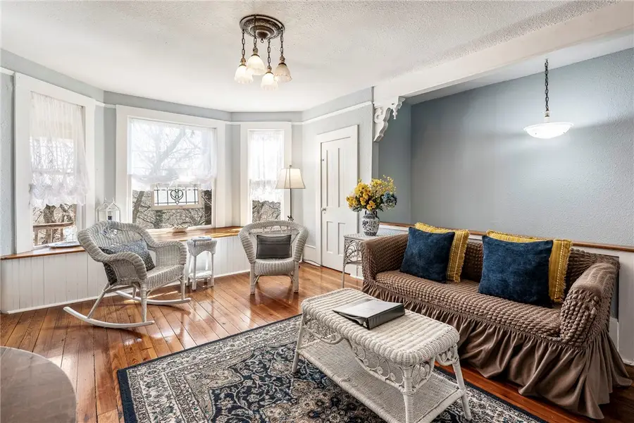 174 Spring Street, Eureka Springs, AR 72632 - #3