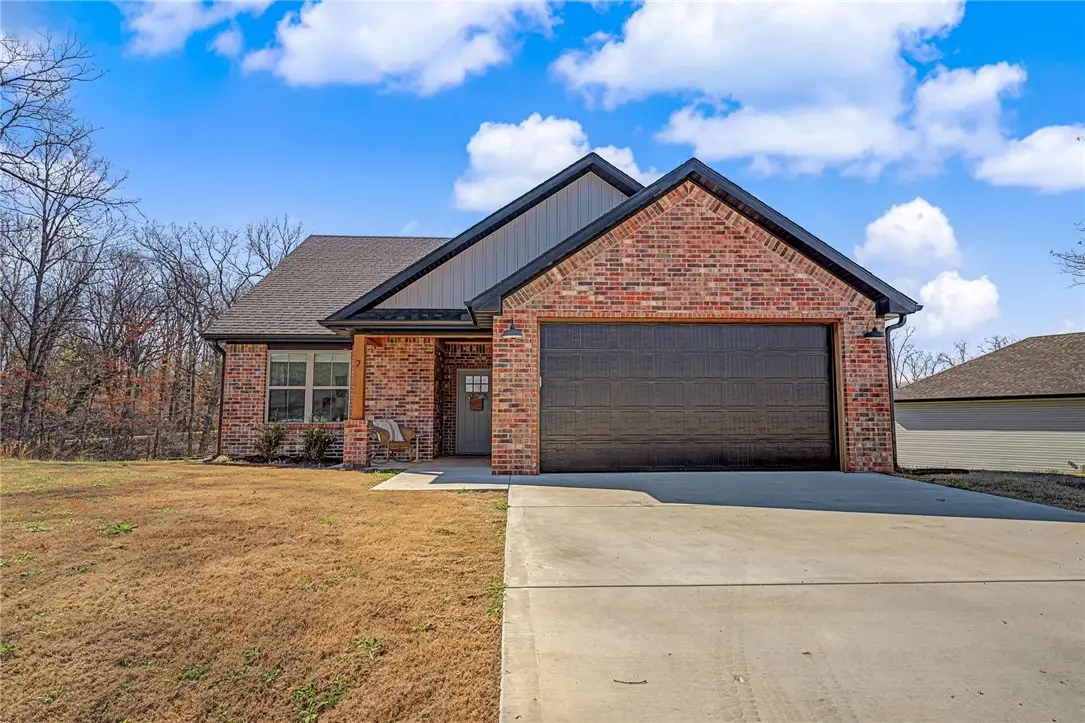 7 Knebworth Drive, Bella Vista, AR 72714 - #1