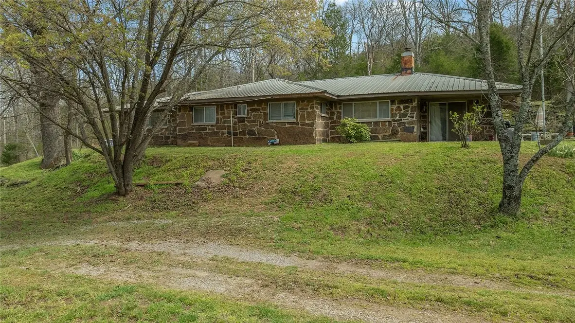 17180 Winn Creek Road, Winslow, AR 72959 - #1