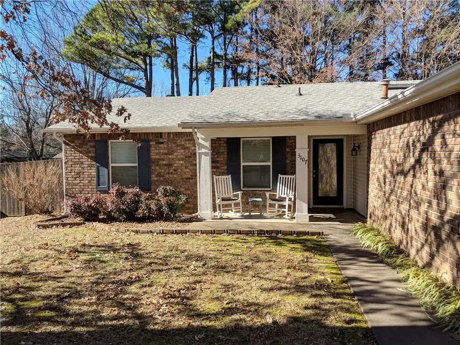 3107 N Malinda Drive, Fayetteville, AR 72703 - #2