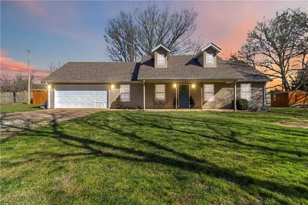 180 Quincy Avenue, Lincoln, AR 72744