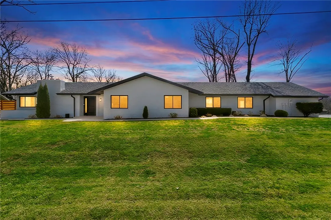 15319 E Hwy 264, Lowell, AR 72745 - #1