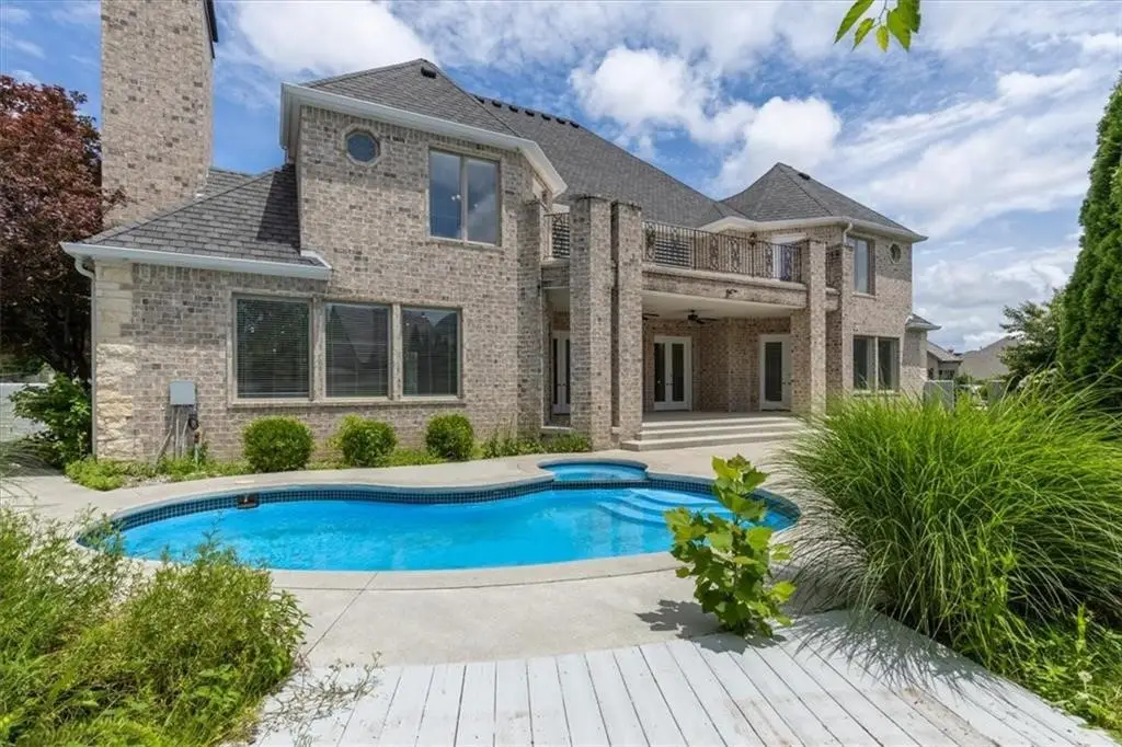 1 W Colonial Drive, Rogers, AR 72758 - #1