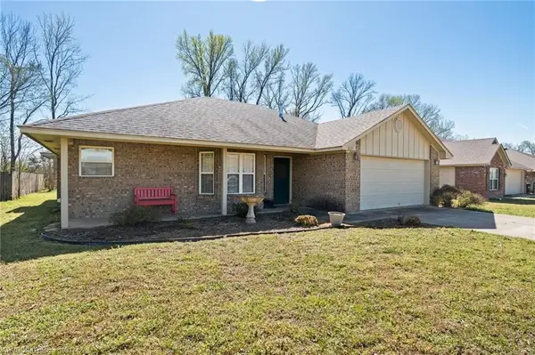 437 Riley Drive, Alma, AR 72921