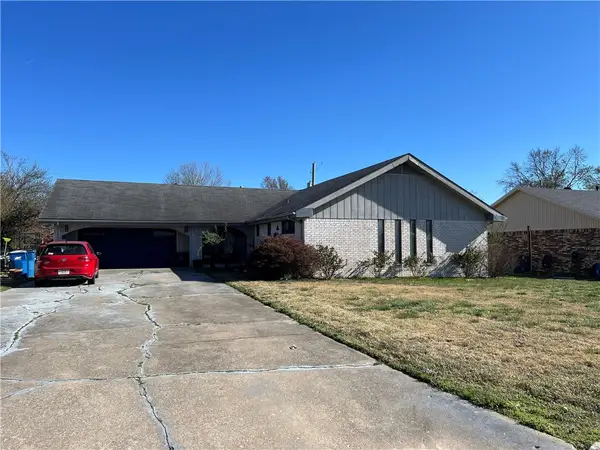 1802 SE Crouch Street, Bentonville, AR 72712