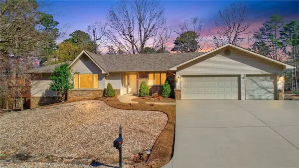 6 Banbury Lane, Bella Vista, AR 72714