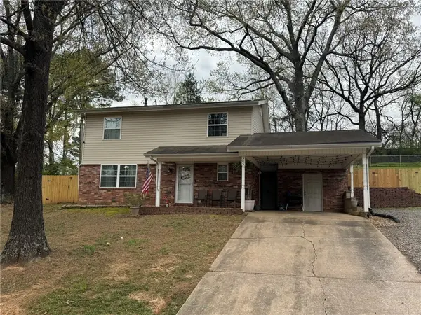305 W 18th Street, Russellville, AR 72801