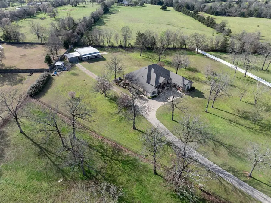 1237 Waterfront Road, Alma, AR 72921 - #2