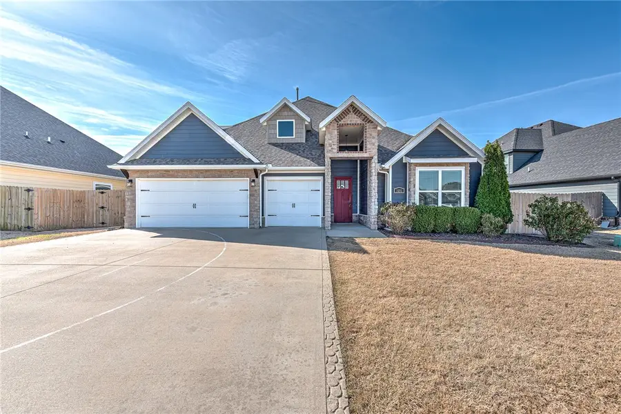 1051 Silver Maple Street, Centerton, AR 72719 - #2