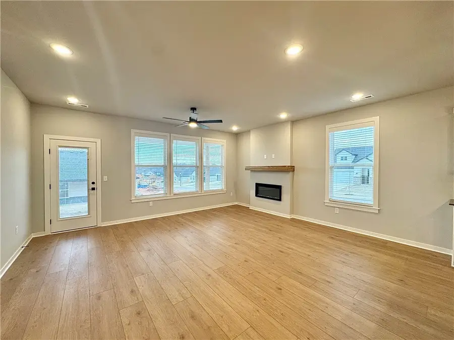 5900 SW Chiefs Avenue, Bentonville, AR 72713 - #3