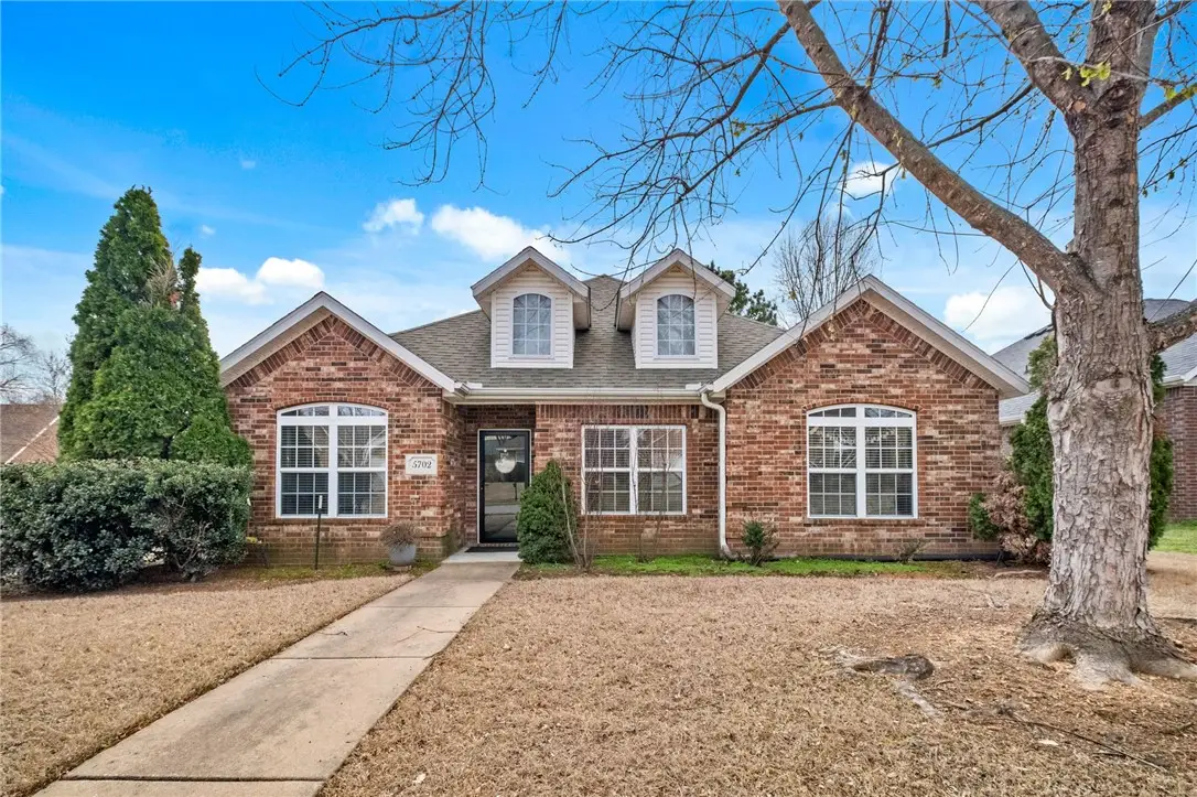 5702 W Stoney Creek Drive, Rogers, AR 72758 - #1