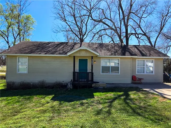465 Greene Street, Pea Ridge, AR 72751