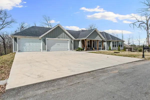 1 Burwell Drive, Bella Vista, AR 72714