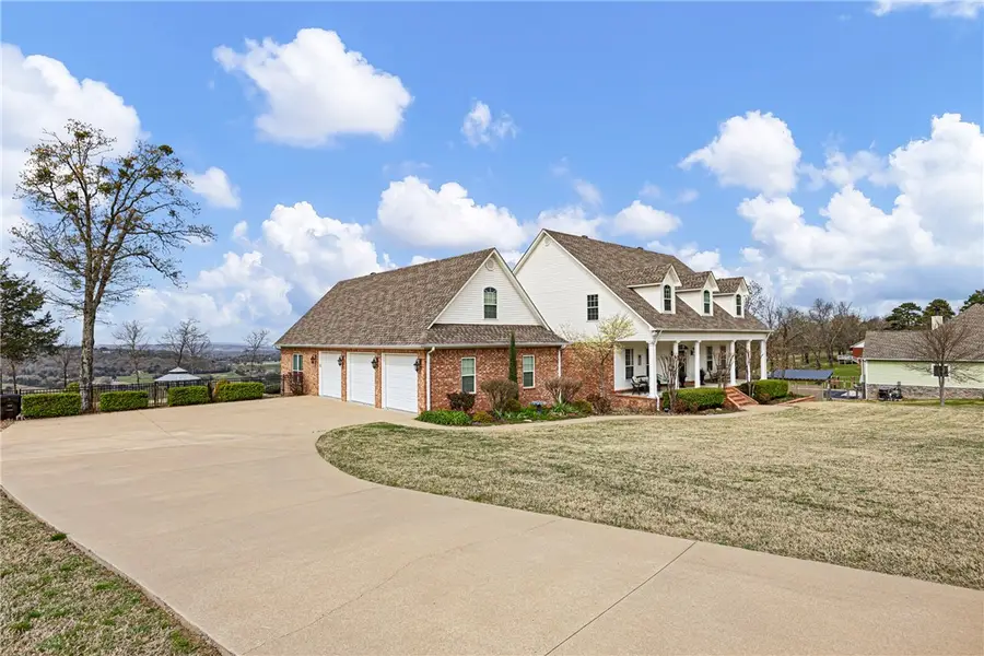 788 Cliff Road, Russellville, AR 72802 - #3