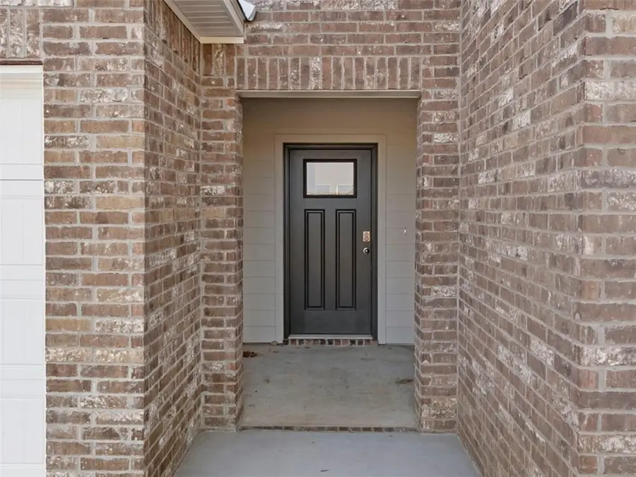 573 S Neon Avenue, Fayetteville, AR 72704 - #3