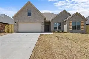 1208 Pepperwood Avenue, Lowell, AR 72745