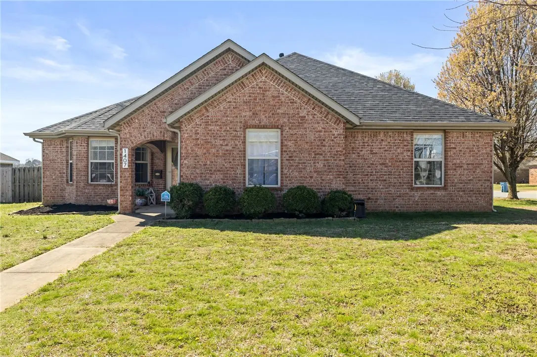 1407 Spruce Street, Pea Ridge, AR 72751 - #1