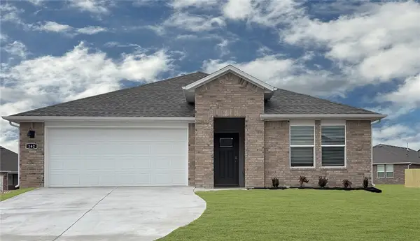 4794 W Folsom Street, Fayetteville, AR 72704