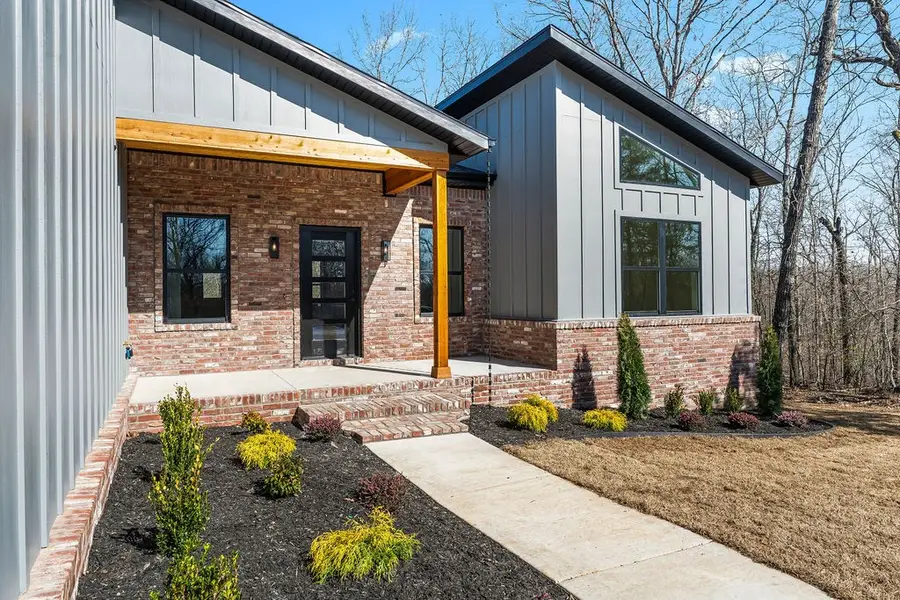 13 Horncastle Drive, Bella Vista, AR 72714 - #3