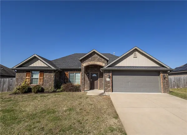 461 Sundowner Ranch Avenue, Prairie Grove, AR 72753