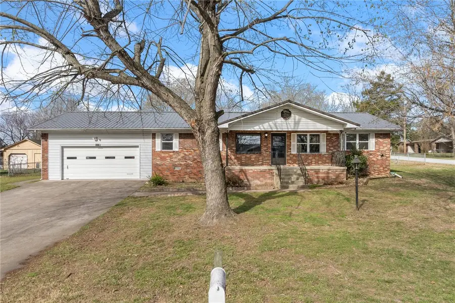 3894 Layton Drive, Harrison, AR 72601 - #2